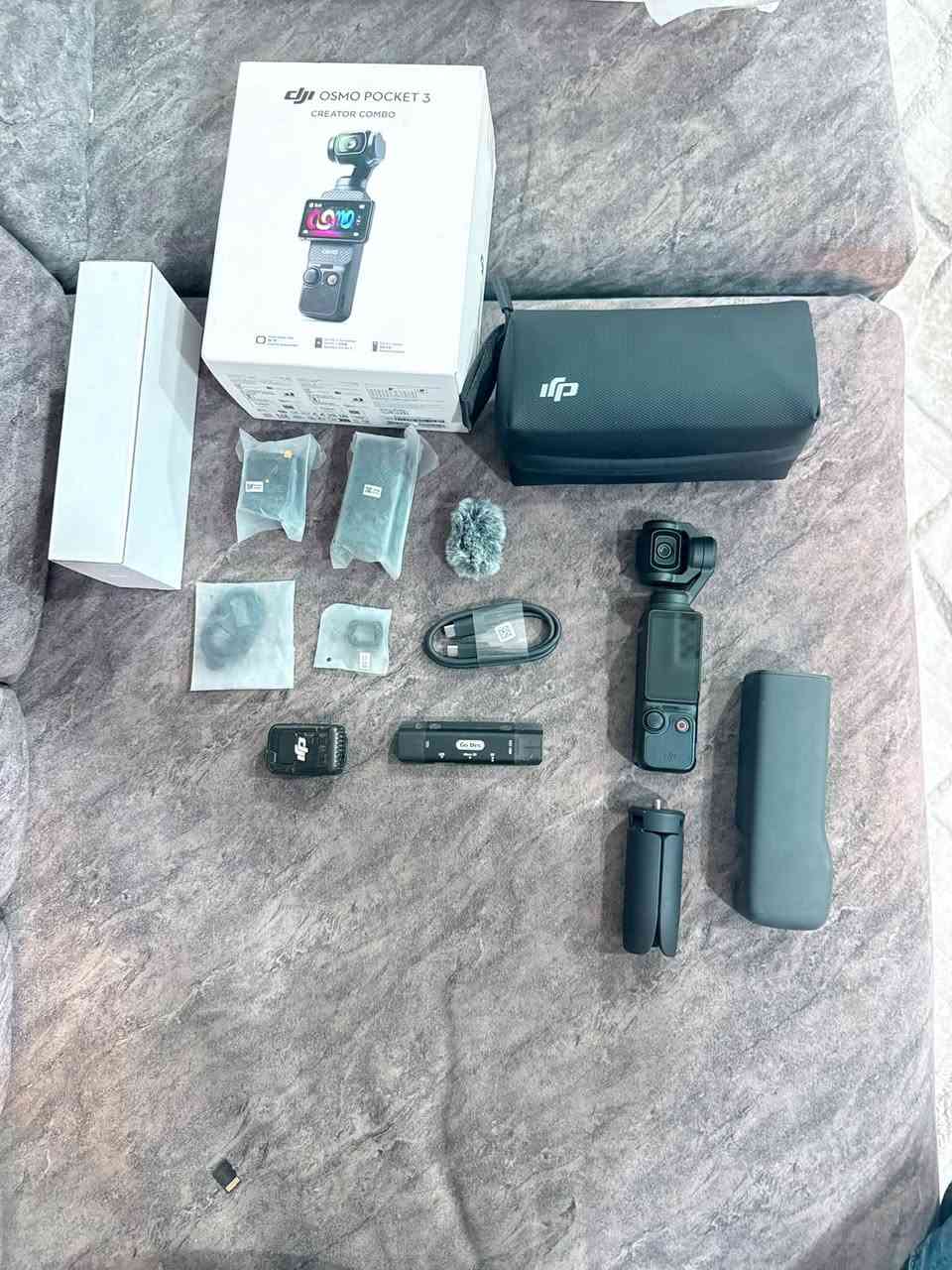 اوسمو بوكيت 3 • كريتور كومبو • كاميرا جيب