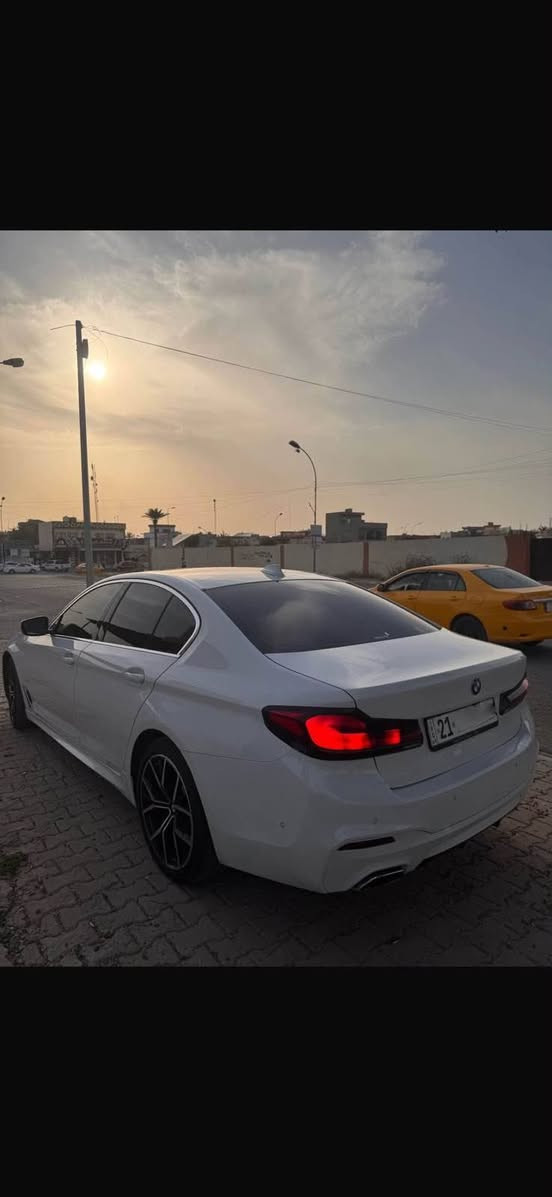 فول مواصفات مواصفات بي ام معروفه فول ٥ به ردات  بيها شويه كد ٤ أصابع صبغ فوك لايت جهه سايق 
سعره ٣٥٠ بيها مجال
*********** كركوك, العراق
