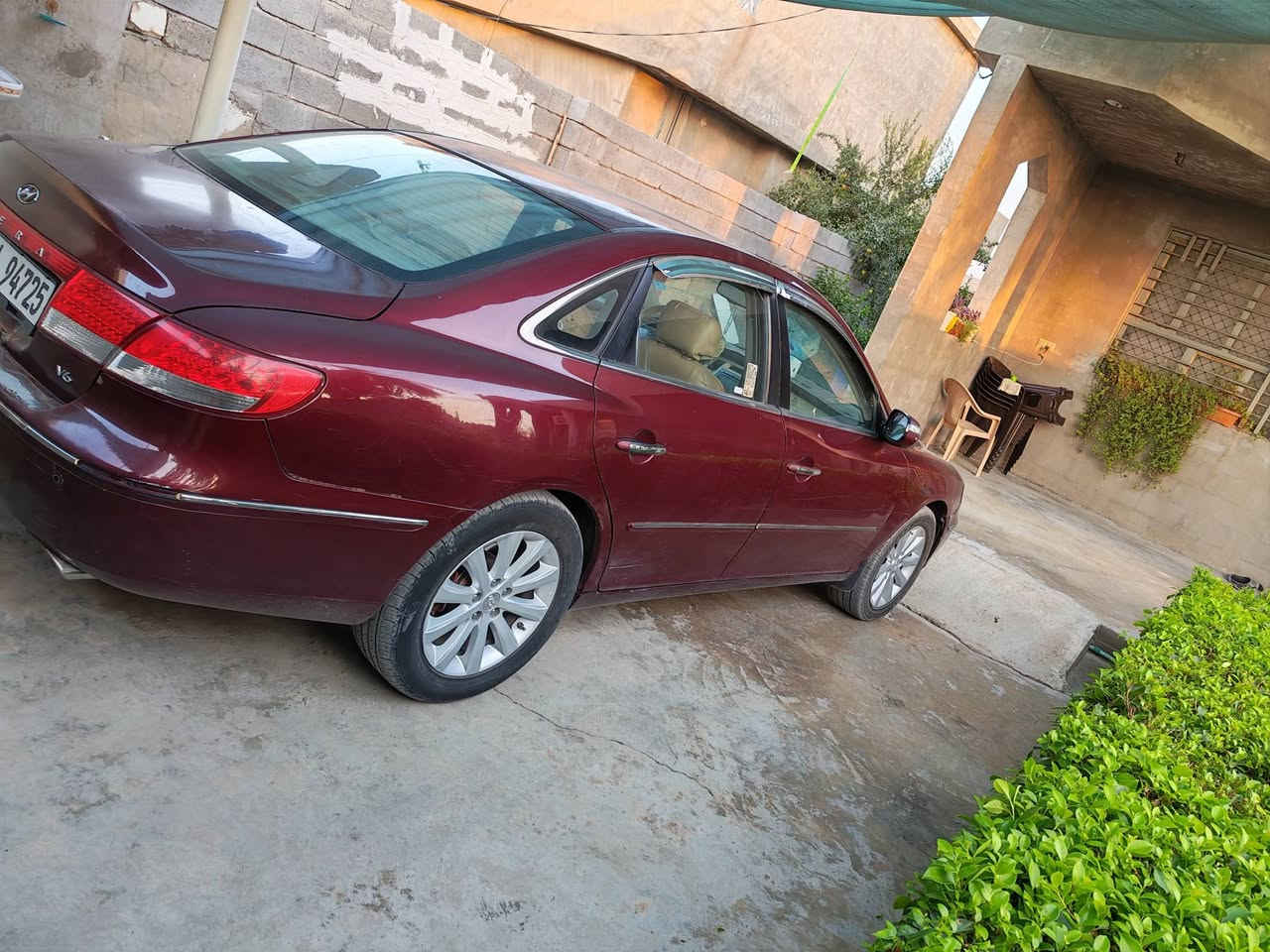 السلام عليكم
ازيرا ٢٠٠٩ بغداد دولي
 محرك ٣٣٠٠ بي تبخير
بيها جاملغ وربع من البنيد جهة السايق وبيها تقشير واضح بالصور 
السعر 80$ وبيها مجال قليل
***********
العنوان صلاح الدين بلد
