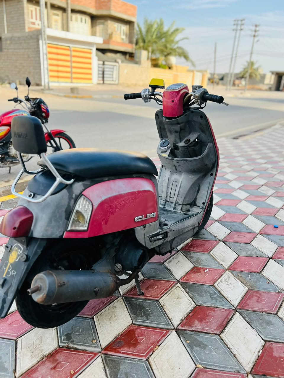 سلام عليكم للبيع بوليس نوزل 2009 كفاله عامه ختم واحد ويا المكينه لا نضوح ولا تبخير ولا مفتوحه مكان ديالى بعقوبه السعر خاص او للاتصال ***********
