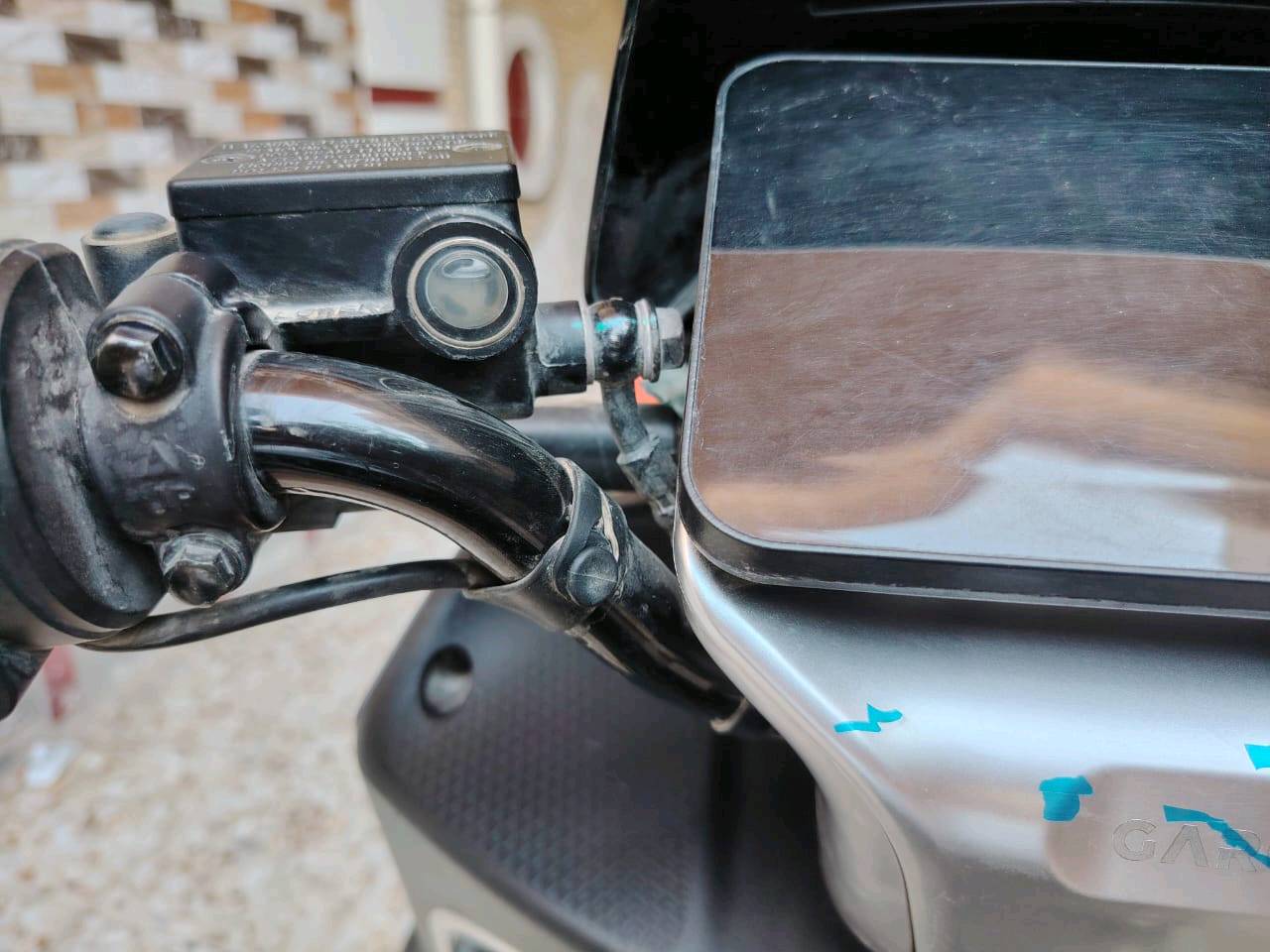 دراجة Garow HVS 318
٦ بطاريات ٣٢ امبير ما مبدلة
٤ سرعات تقفل على ١٢٠
ميزة تثبيت السرعة
ملف ١٥٠٠ واط
نظام انذار
لايتات امامي خلفي عالي ناصي
نظام بك
تاير خلفي جديد
حجم التايرات ١٣.٥
منفذ USB
مساحة تخزين كبيرة
درع حماية مع إمكانية إضافة حقيبة تخزين خلفي
ميزة فصل ذاتي للشحن بعد شحنها بشكل كامل
مقعد مريح يسع شخصين
دبل سويج
سبب البيع هو خلل مسبب اهتزار بالماشة نتيجة عدم صيانتها بشكل صحيح
السعر 65٠ الف وبيها مجال
رقمي *********** ومتوفر واتساب