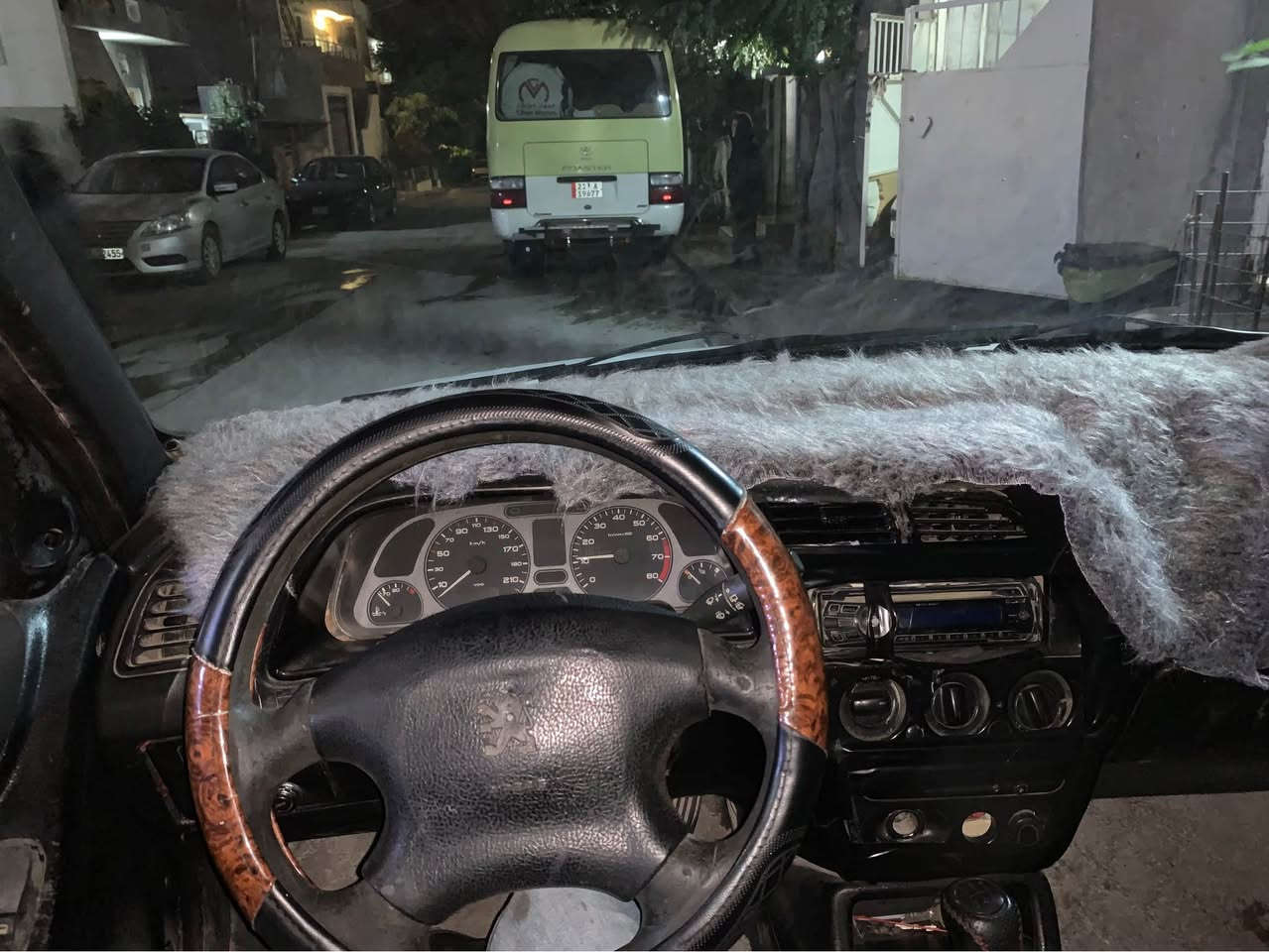 بۆ فرۆشتن و گۆرینەوە

بەناوی خوای گەورە بیجۆ ٣٠٦ مۆدێل ٢٠٠٢ ئارم ئەوەلیات بەشەرت گێر مەکینە تەقەورەقە بەشەرت کارەبای بەشەرت مالی فەقیرە کەم مەسرەفە بەنزین ناخوا مەکینەی تەشفید کراوە کلەج و عەینەی تازە سعری خوار هەموو بازار ٩ گەلەو مەعامەلە لەسلێمانیم *********** السليمانية, العراق
