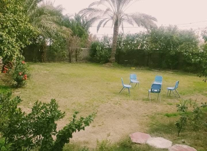 ناحية الوحده اللج • ١٩٠٠م • ٤ غرف نوم