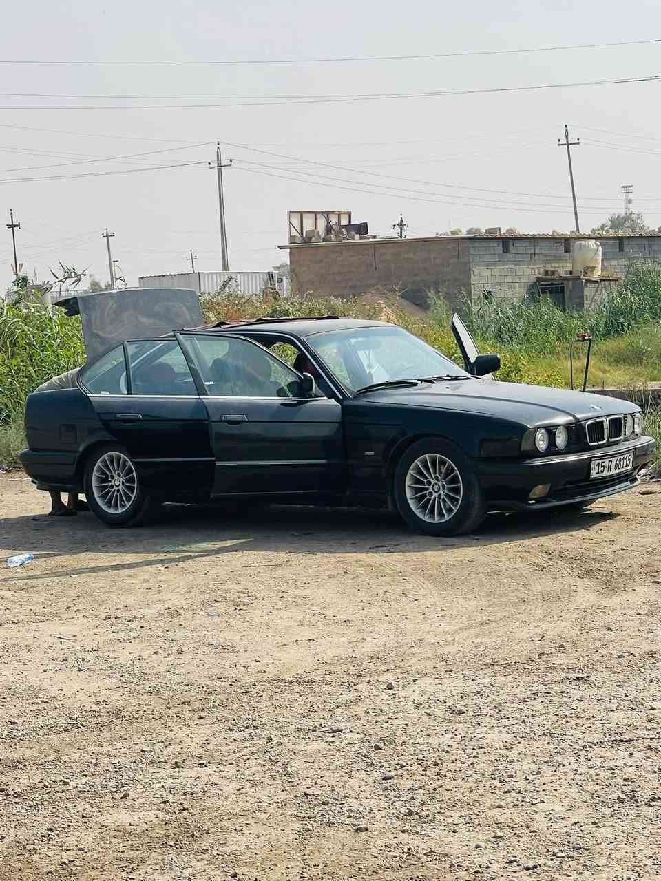 بي ام دبليو • ١٩٩٣ • ٣٥٠٠ سي سي