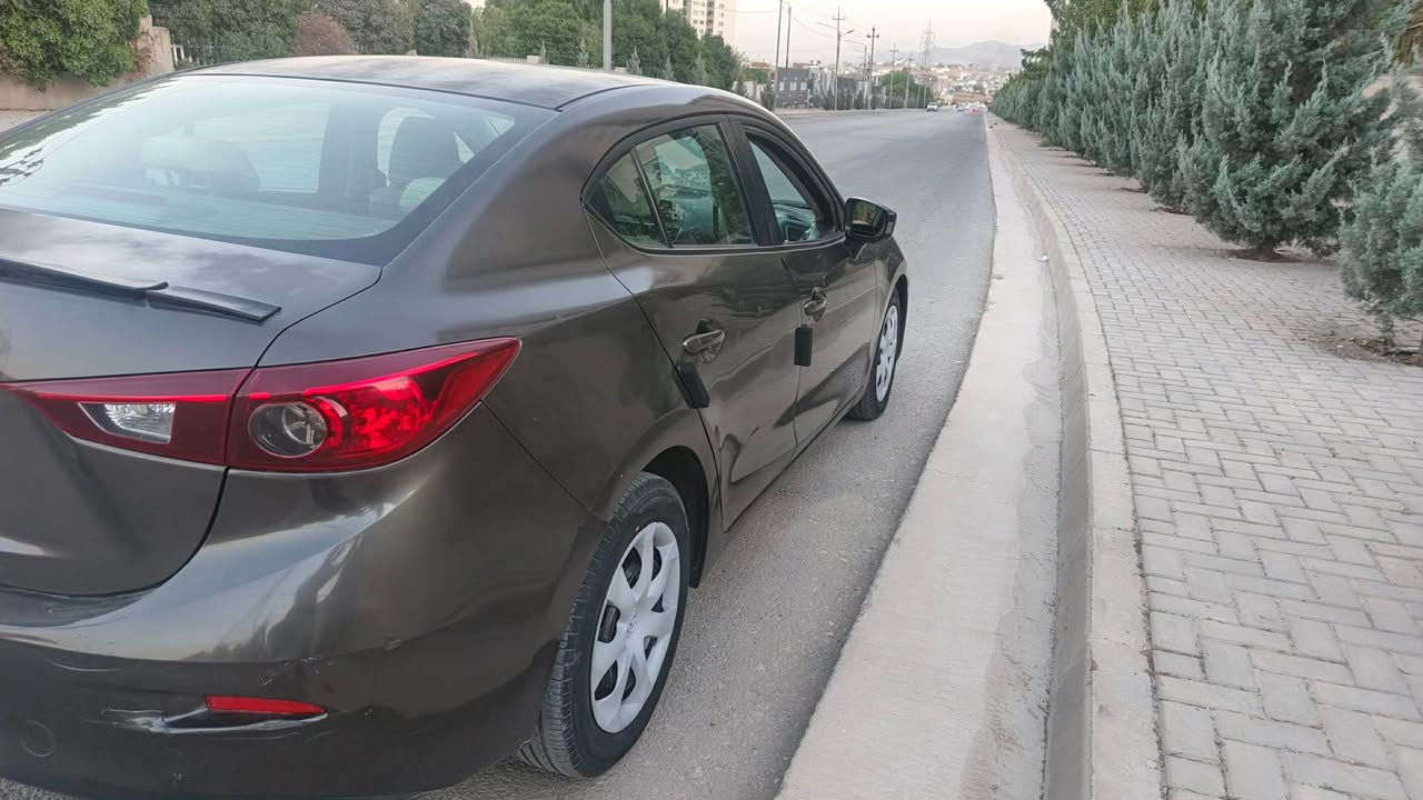 مازدا ٣
مۆدێل ٢٠١٥
بێ بۆیاخ كەمێك كاڵبوونەوەی هەیە
مەكینە ١٦
خلیجی
سعر ٨٩ مەجالێكی كەم
***********
*********** السليمانية, العراق
