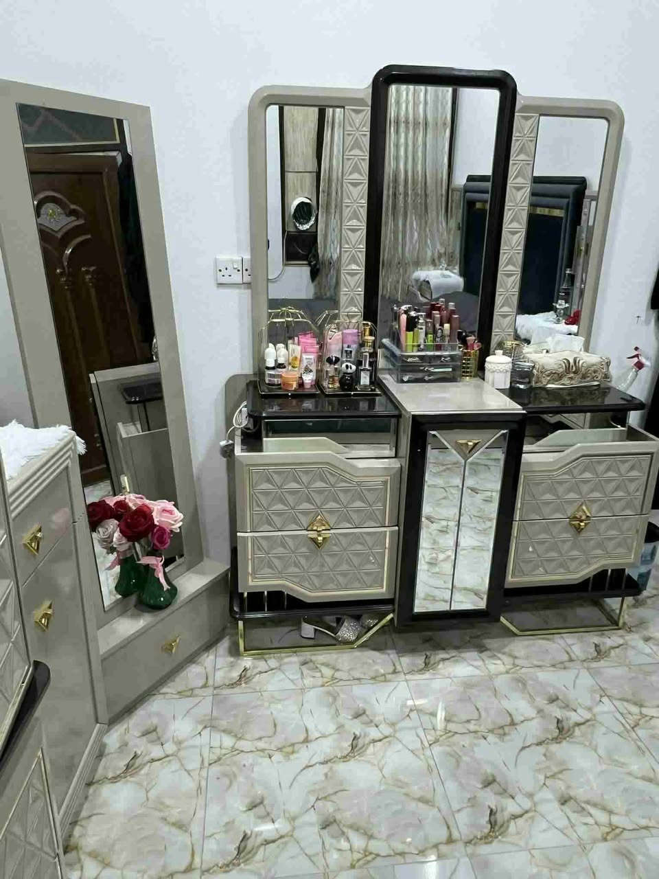 مجال موصل • قوسيات جديدة • نضافتها ١٠٠/٩٠