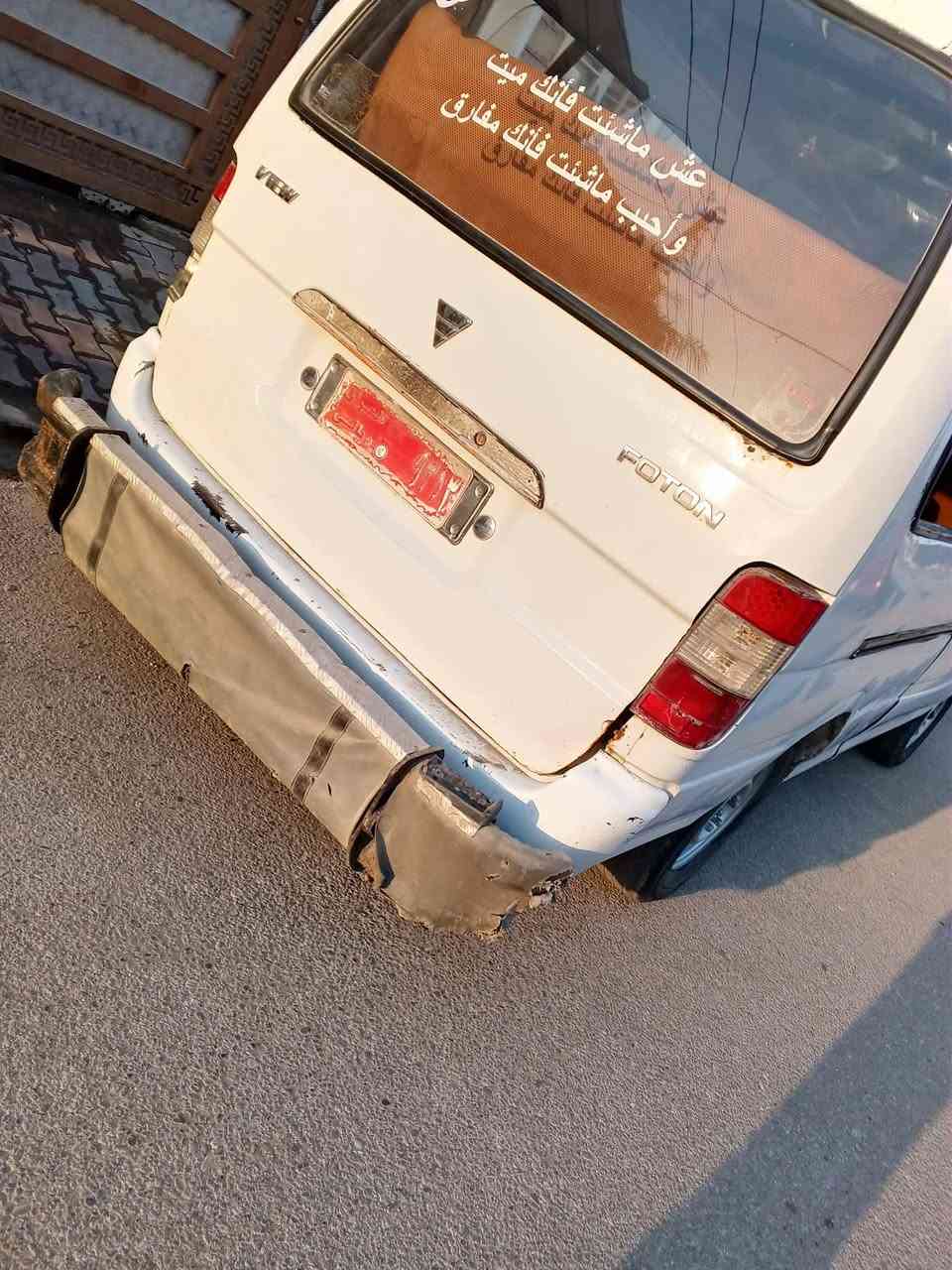 عليها 1700 موديل 9 شاصي بل تكمه تحويل مباشر ميكانك زين بس بيها ضربه بل تكمه ومعدله*********** 25 وبيه مجال
