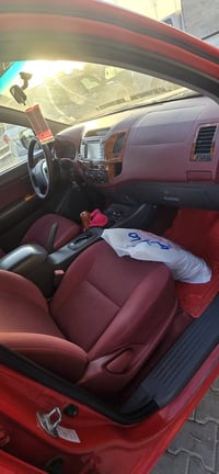 هايلوكس • ٢٠١٤ • اوتوماتيك
