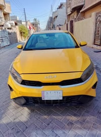 كيا فورتي موديل 2022 وارد امريكي بدون حادث كلين  بغداد حادث خلفي  ماشي...