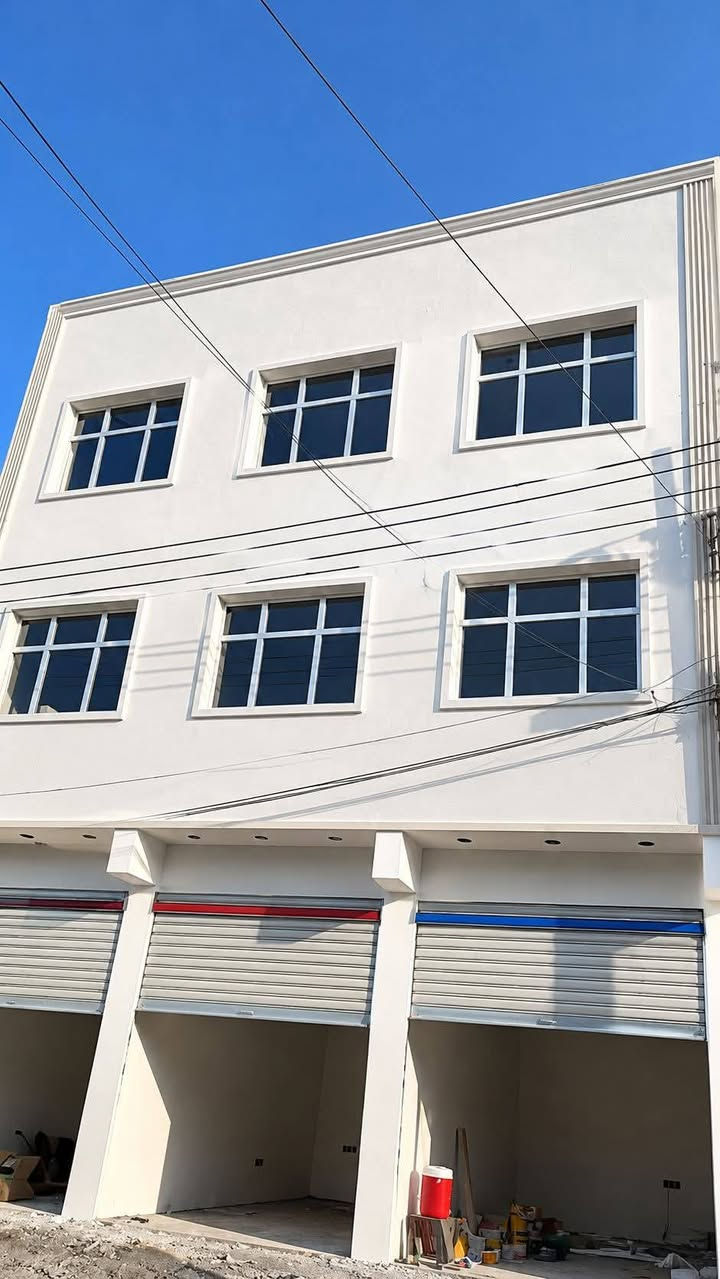 سلام عليكم كادر خلفات البخ وطلس ستلام مهندس شرط  متفرق العمل
