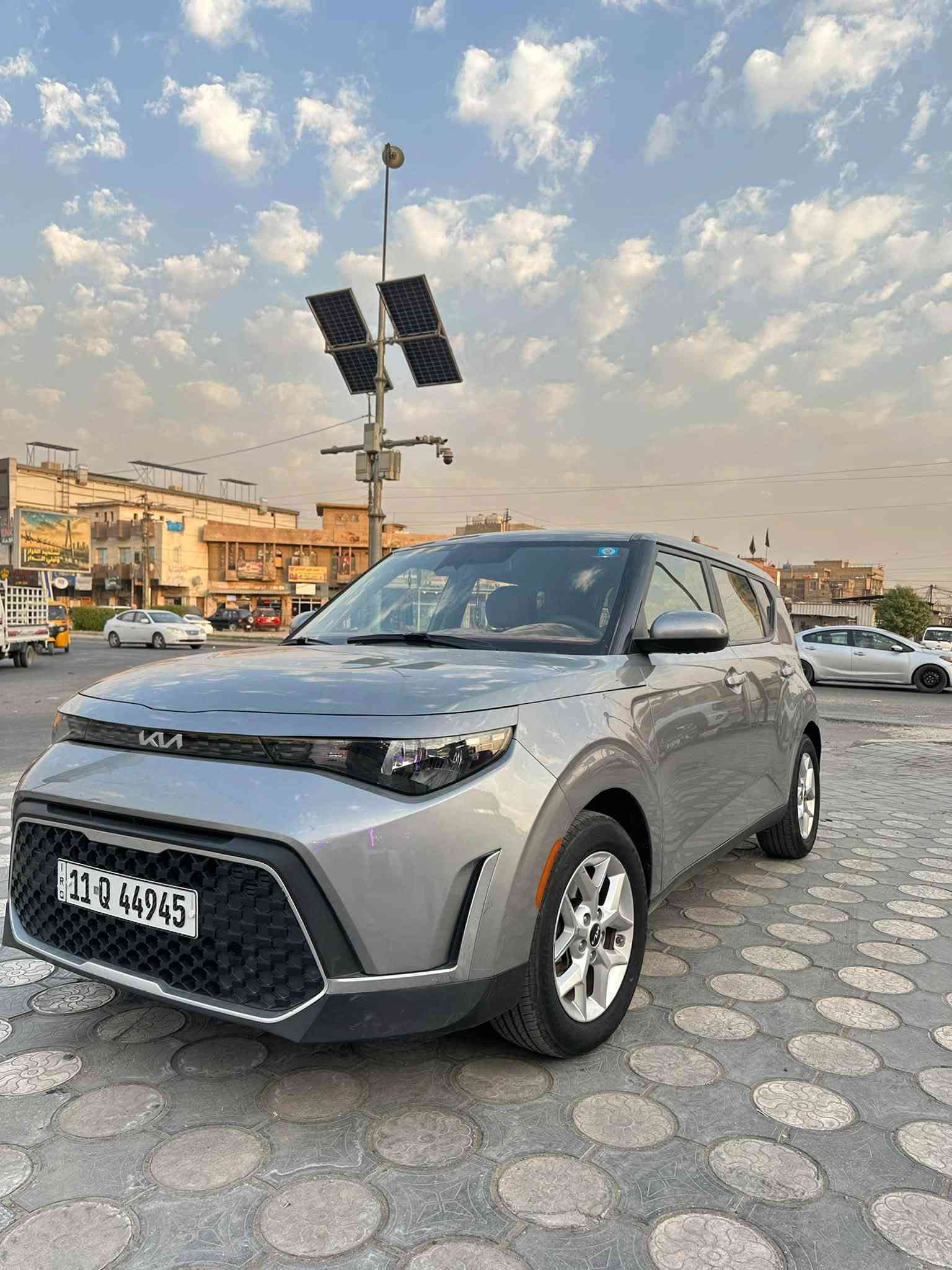 السلام عليكم صول موديل 2023 وارد امريكي مكانها بغداد الشعب
رقم بغداد 
ضررها بنيد وجاملغ وملاحضات بسيطه 

نص فول تدفئه وتبريد 
ماشيه 50 الف 
باتري جديد تخم تاير 
تغليف دوشمه كامل للداخل

سعرها 125 وبيها مجال 

للاستفسار اكثر اتصال على هذا الرقم 

***********
