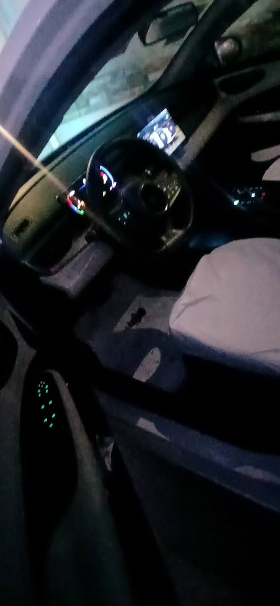 السلام عليكم سيارة لبيع مستعجل
بي وادي سيل 5
مكفولة من رصعه شخط كفالة عامة
مواصفات معروفه بسمي رقم بغداد
ماشية 3000
***********
السعر19.300 بي مجال
مكان البياع شهداء
