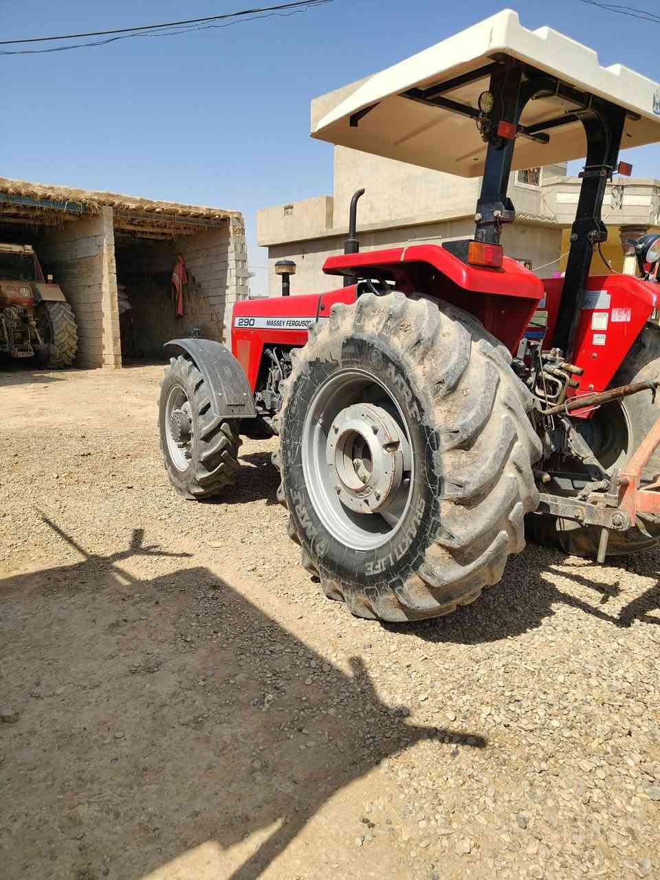 للبيع فورگسن هندي
موديل 2012
كتاب شركه نينوى
كركوك الحويجه 
من يرغب الشراء  ***********
