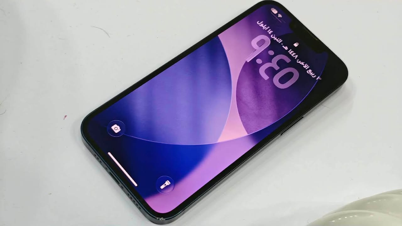 السلام عليكم ..
IPHONE 14 
ايفون ١٤ عادي جهاز بلادي كلشي مامبدل ولامصلح ولا مفتوح 
مثل مموضح گبالك بالصور ونظيف بي نقطه بالشاشه لا مأقره على اللمس ولاشي واحچيلك اني مجربه مخلي نمط داكن والله نسيتها موجوده وهاي مسوي زووم يلا مبينه هيج بالكامره
ذاكرة :128 
اللون : Midnight Edition 
بطارية: 78 %
شريحة فعلية 
السعر 510 وبي مجال 
***********

نص مكتوب في الصور:
- حول
- < iPhone
- الاسم
- < 26.6.1
- MPUF3ZD/A
- L73K0JC73Y
- إصدار iOS
- اسم الطراز
- رقم الطراز
- الرقم التسلسلي
- انتهت صلاحية التغطية
- سجل تاريخ القطع والخدمة
- الأغاني
- الفيديوهات
- الصور
- التطبيقات
- ٣
- ٣٣٢
- ١
- .
- ٩:٥٠
- ٦٦
- حالة البطارية والشحن
- رسالة مهمة حول البطارية
- حالة بطاريتك متدنية جدًا، يمكن أن يبدل أحد مزودي خدمة Apple المعتمدهن البطارية لاستعادة الأداء والطاقة القصويين،
- العثور على خيارات الخدمة...
- الحد الأقصى للقدرة
- ٧٨٪
- هذا قياس لقدرة البطارية مقارنة بقدرتها عندما كانت جديدة. قد تتسبب القدرة المنخفضة بتقليل ساعات الاستخدام بين عملية الشحن والأخرى.
- أقصى قدرة للأداء
- ستساعد الأنظمة المضمنة في النظام والمكونات في تخفيف آثار الأداء التي قد تلاحظها أثناء التقدم الكيميائي في عمر بطارية iPhone.
- شحن البطارية المحسن
- للحد من استنزاف عمر البطارية، يتعلم الـ iPhone من عادات الشحن اليومية، بحيث ينتظر ولا يتجاوز ٨٠٪ حتى يحين موعد حاجتك إلى استخدامه.