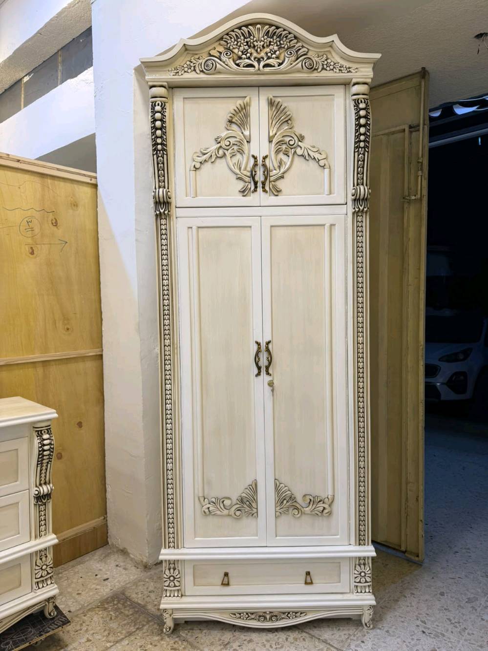 غرف نوم عراقي تصميم تركي دنك زان مصري طبيعي دبل قاعدة أرضية سقف بلوك وجة ان دي ف 6ملم ملم داخل صاج اربع ملم سعر 4.250
شامل شد نقل مجاني كافه محافظات العراق العوان بغداد جديدة خلف جامع سامرائي 
للحجز والاستفسار الاتصال واتساب ***********