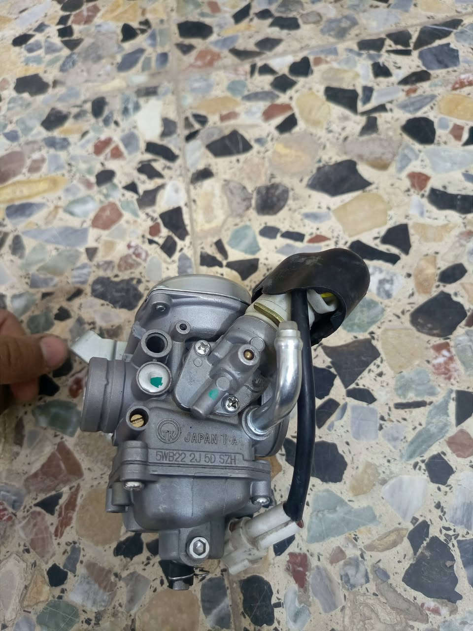 كابريتر • ماكس • نظيفه