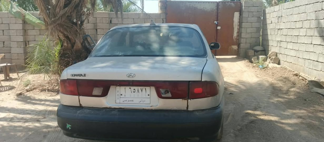 السلام عليكم سوناتا للبيع موديل 1994رقم ديالى كير عادي يحاجله ترتيب صدر +الكشر سنويه ساقطه صارله 3اشهر السياره بأسمي السعر 25وبيه مجال مكان السياره مدينة الصدر رقم الهاتف***********او***********
