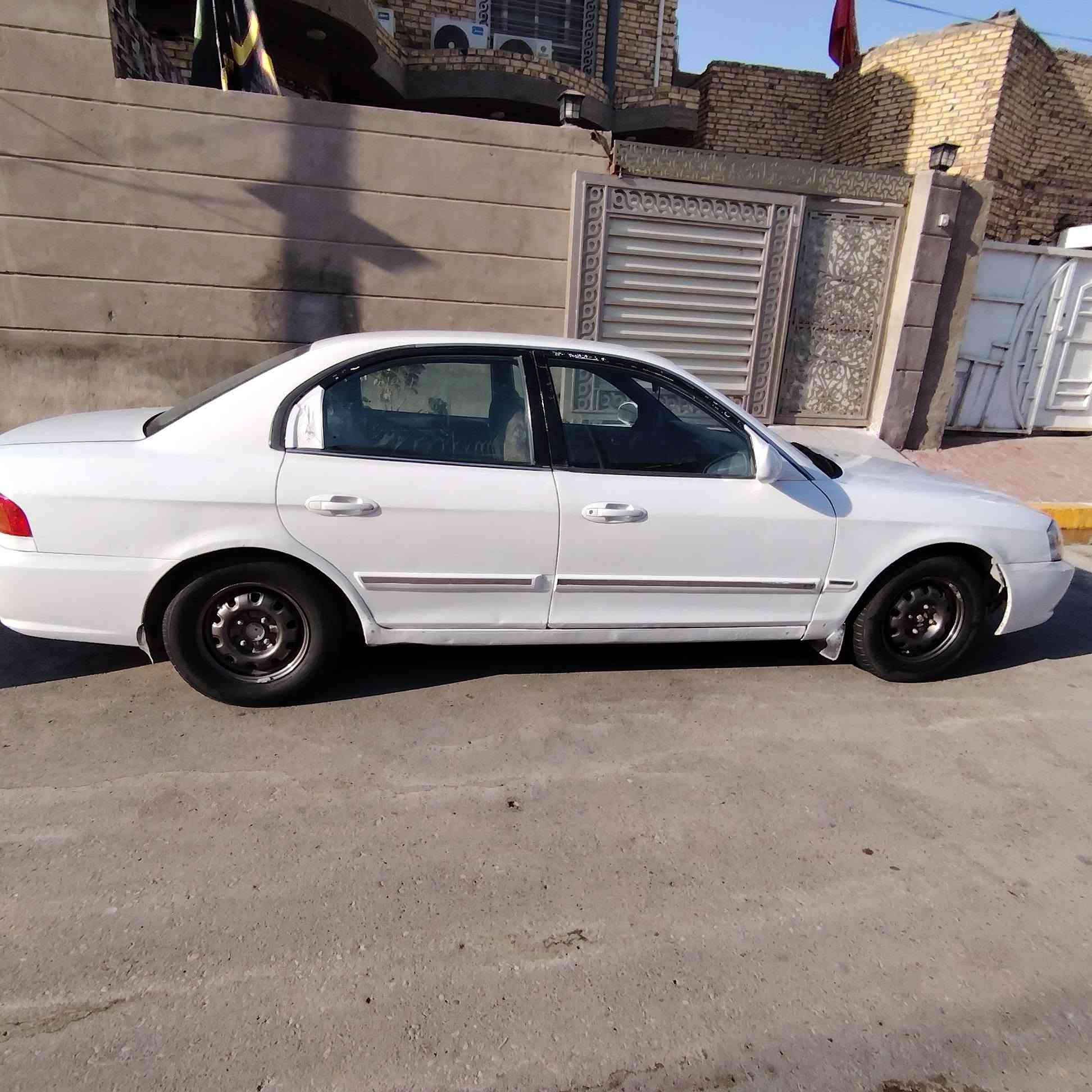 اوبتما موديل 2001
وارد خليجي مكفولة من الضربه 

مكينه وكير جدد 

تبريد مكفول شرط

السيارة أصل بانزين وشادلها منظومة غاز يعني أنسى الصرف مالتها

تخم تاير جديد شرط 

صدر الامامي والخلفي جديد 

مصبوغة عام للجمالية فقط 

السيارة بسمي رقم دولي 

مكان السيارة الديوانية

***********

سعرها 55 وبيه مجال للطيبين
