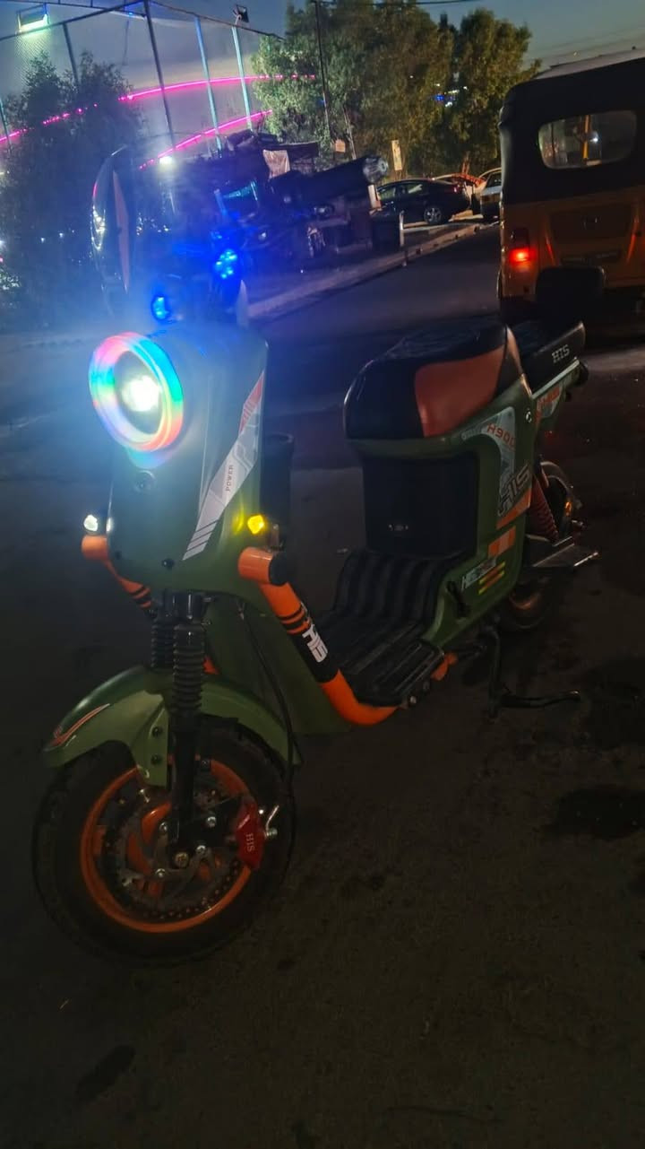 🛵🔥 للبيع دراجة شحن HES – نظيفة وجاهزة للعمل
دراجة شحن HES بحالة ممتازة، نظيفة وكاملة من جميع النواحي، كهربائياتها كاملة وتعمل بصورة جيدة، وجاهزة للاستخدام والعمل مباشرة.

✅ نظيفة جدًا
✅ كاملة من جميع النواحي
✅ كهربائيات كاملة
✅ جاهزة للعمل والاستخدام

📍 الموقع: بغداد – حي العامل
💰 السعر: للجادين، يُتفق عليه عند الاتصال. السعر ٤٥٠ بيه مجال 

📞 للاستفسار والاتصال: ***********

🔹 للجادين فقط، والاتصال للاستفسار والتفاصيل.
