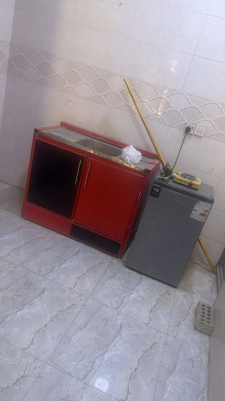 كاونتر • طباخ كبير • مجمدة
