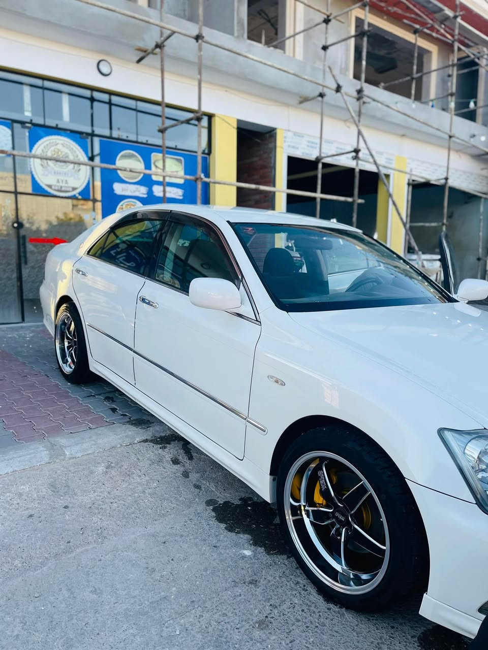 شاهینە 
٢٠٠٥
ساق
گیرو مەکەینە گەورە
بێ مەسروف
***********
