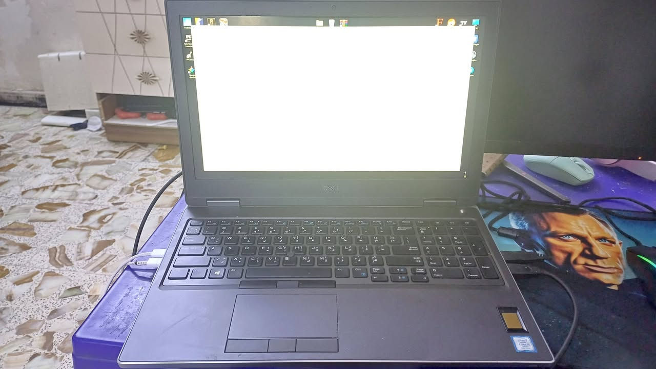 ديل 7540 • كوادرو T2000 • رام 16GB