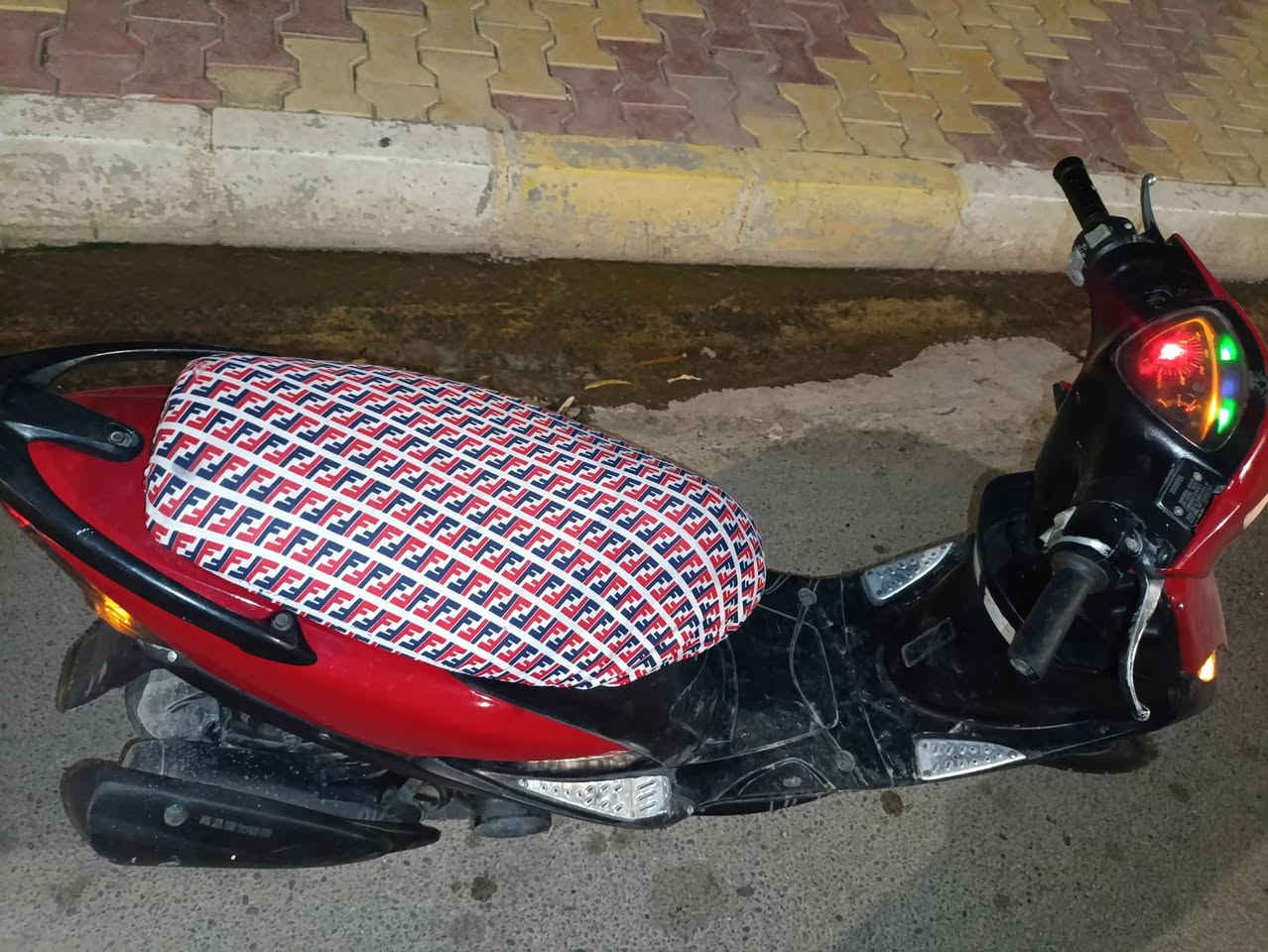 ماكس عدله ياباني بوشه 49 كهربائيات فول دراجه ما بيها نقص سعر 500 واتساب ***********
