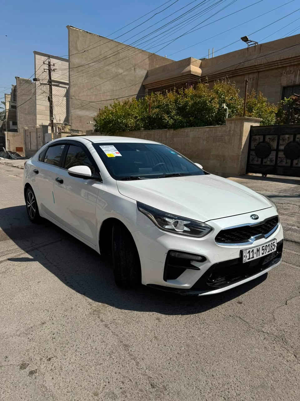 اقساااط فقط 
سياره K3 موديل 2021 
وارد كوري بيها قطعه وحده صبغ فقط باب الصدر 
سياره فوول مواصفات  VIP عدا الفتحه 

المواصفات :
مكينه 1500 دبل نوزل 
بصمه ابواب + بصمه تشغيل 
كشنات تدفئه وتبريد 
الكشنات الخلفيه تدفئه 
الستيرن تدفئه
قطعتين تبريد 
رادار عدد 4  
حساسات خلفيه 
لايت زينون 
عدسه لايت كهرباء متحركه
رادار تحديد مسار سياقه ذاتيه 
مثبت سرعه 
مانع انزلاق 
مري كهرباء 
رادار نقطه عمياء بالمرايات الجانبيه 
ثلاث وضعيات قياده 
كراسي كهرباء 
شاشه كبيره + كار بلي بلادي 
ويل كب كبير 

السياره تنباع اقساط فقط 
مقدمه 75 $ ورقه 
القسط الشهري 300 $ دولار 

للتواصل / *********** واتساب 
 
مكان السياره بغداد
