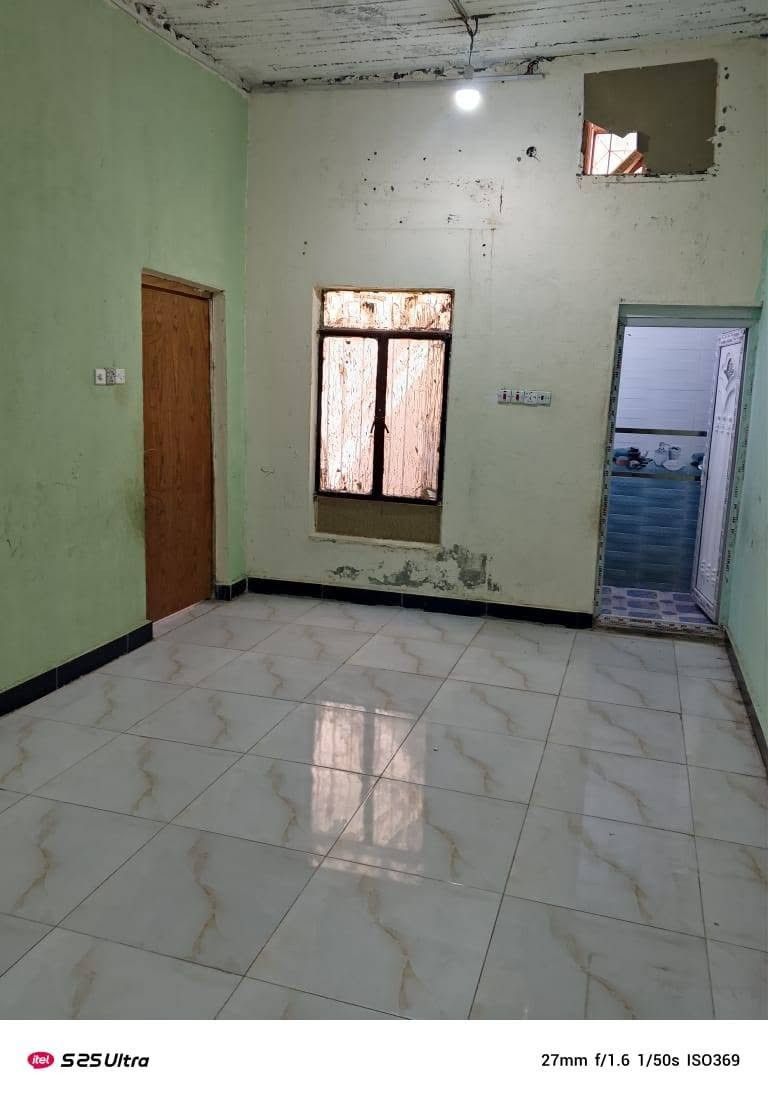 بيت للايجار ابو الخصيب حمدان البز غرفه وصاله وستقبال ومطبخ وصحيات سعر ايجار 300 قفل مطلوب عايله زغيره موضف ***********
