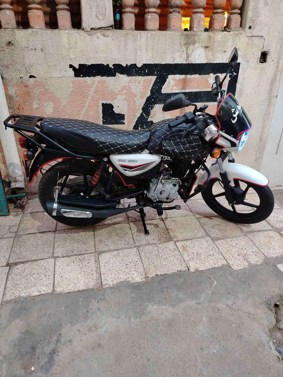 بوكسر جديد البيع موديل ٢٣  الاستفسار عل رقم ***********
