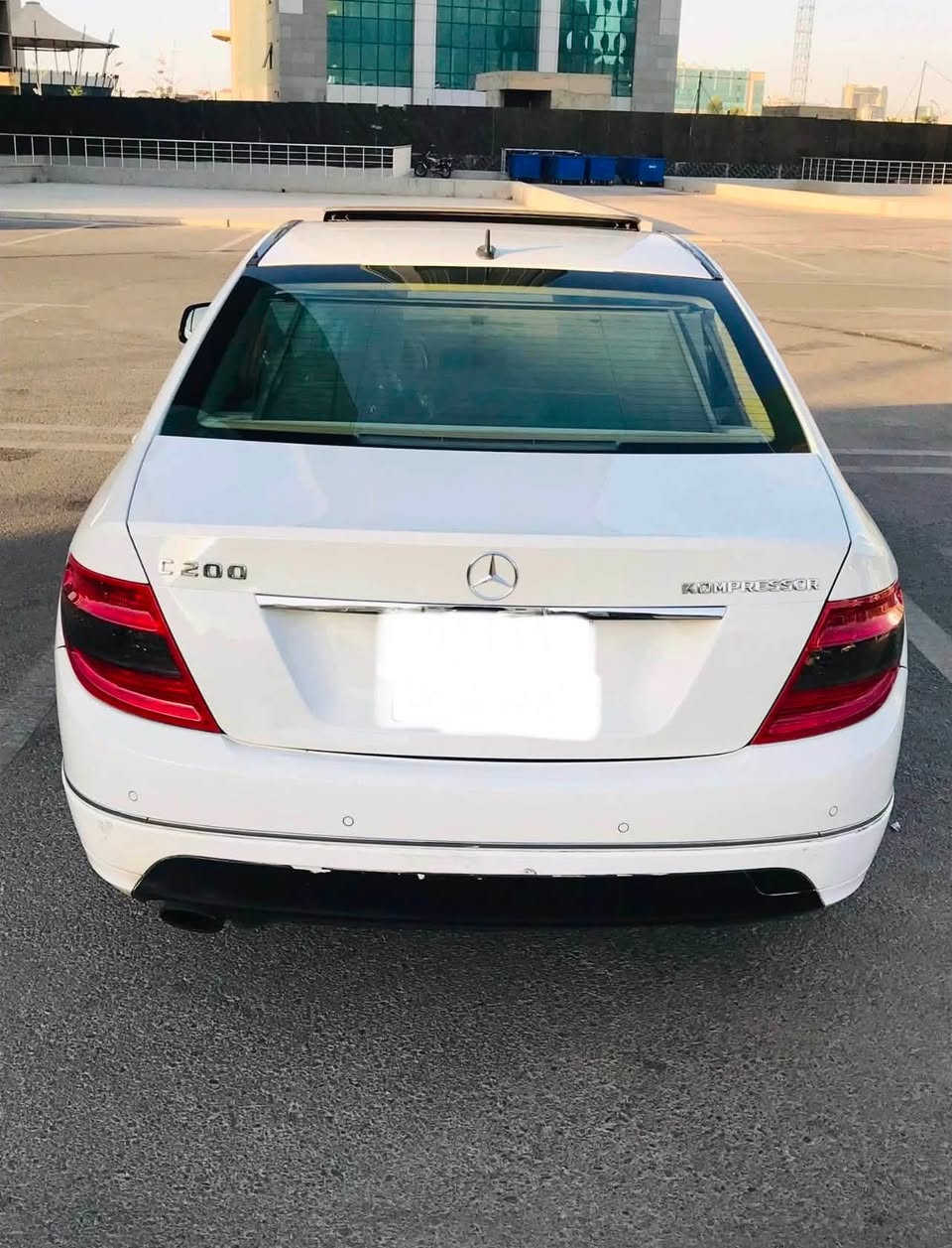 Merceds benz 

رقم الهاتف(***********) واتساپ 
مكان سيارة(اربيل) 

~~~~~~~~~~~~~~~~~~~~~~~~~~~~~~~
سلام عليكم مارسيدس c200 kompressor موديل ٢٠٠٧ فول مواصفات فقت ربع بونيت صبخ بدون دواخل رقم اربيل سيارة نضيف رقم اربيل گير و معرك بيلادي مابي مشكلة سنوية جديد ٢٠٣٠
ماشي ٢٢٠ الف
