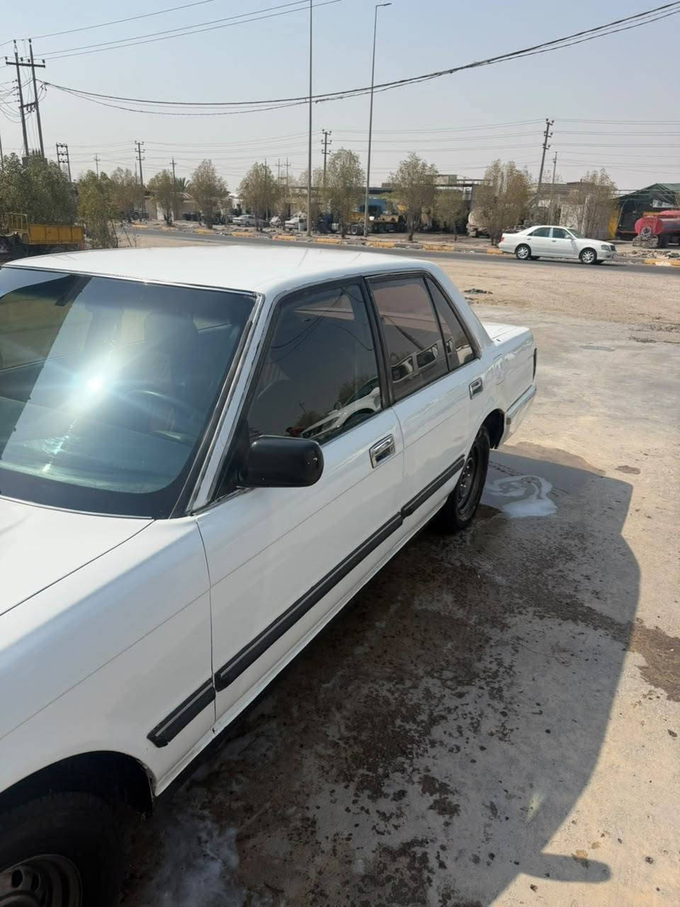 🚘 للبيع كراون سيدان موديل 88
🔹 معمّرة تعمير مضبوط مال جناي
🔹 مصبوغة عام 
🔹تخم تايرات وحدادة بشرط
🔹 محرك 2.5
🔹 كهربائيات بشرط
🔹 تبريد  عوزة غاز وبيه ليك
🔹 رقم بغداد، تحويل بشرط
🔹 السيارة جاهزة للفحص والمعاينة
💰 السعر: 43  🔸 بيها مجال قليل للجاد فقط.
📞 للاستفسار والاتصال: البصرة 
***********
