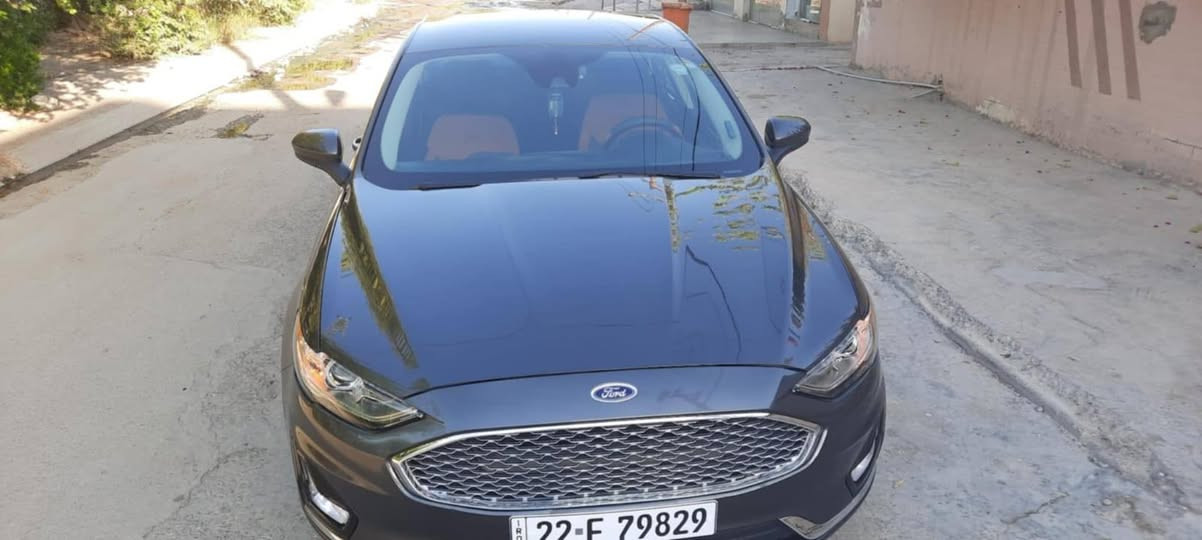 فورد ڤیوژن مودیل 2019
فول مواصفات سلايد نية
مكينة 2.5 
تەنیا 59 هەزار میل رۆیشتووە
هەموو شتێکی نوێیە
لێدراو 1 چاملخ بۆیاخی هەیە 2 دەرگای لای سکن بیلاد گۆراوە
نرخی 129 ورەقەو مەجالی کەمی  تیایە
شوێن کەرکوک
ژمارەی مۆبایل *********** كركوك, العراق
