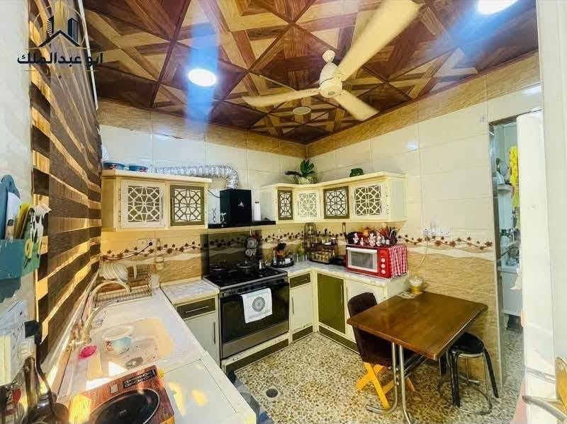 🏡دار للبيع 🏡
الموقع 🌎:- الملايين الاولى (خلف الكمرك)
المساحه :-125م📍
الواجه :-8م📍
غرفتين نوم 🛏️
استقبال 
مطبخ +هول +صحيات
الدار ركن ⛳
للاستفسار اكثر 
***********☎️
***********☎️
