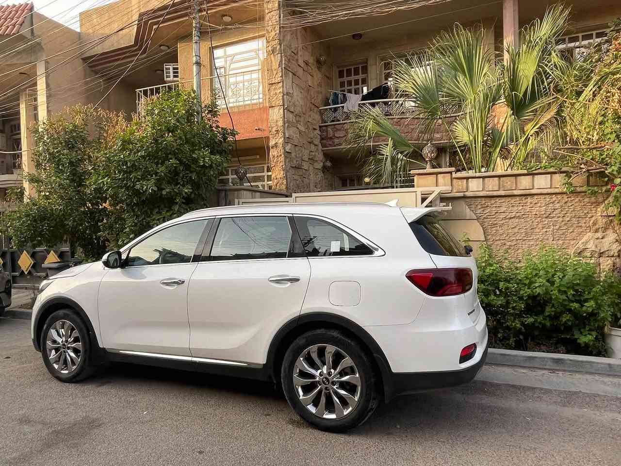 سورنتو ٢٠٢٠ • بدون قطرة صبغ • ماشيه ٤٤ ألف