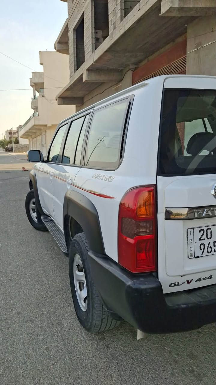 2008بدون صبغ محرك كير بشرط  تخم تاير تبريد سياره جديده سعر140وبيه مجال مكان السياره كركوك
استفسار ***********
