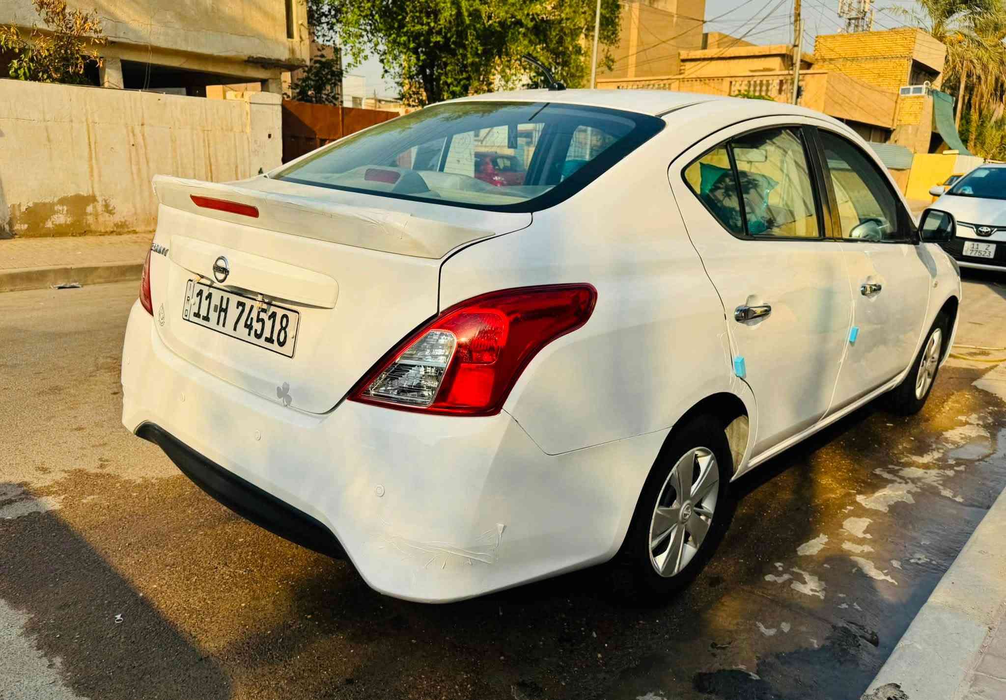 نيسان سني هندي بليته زرقاء موديل 19
ماشيه 82km
السياره مكفوله من الصبغ و التبديل فقط بارد بيهه بدون دواخل شاصي للغد كله كفاله سنور جديد مرفق بل منشور 
السياره جاهزه بدون نقص تخم تاير جديد +باتري 

السعر 93 

مكاني الزعفرانيه اربع شوارع //***********
