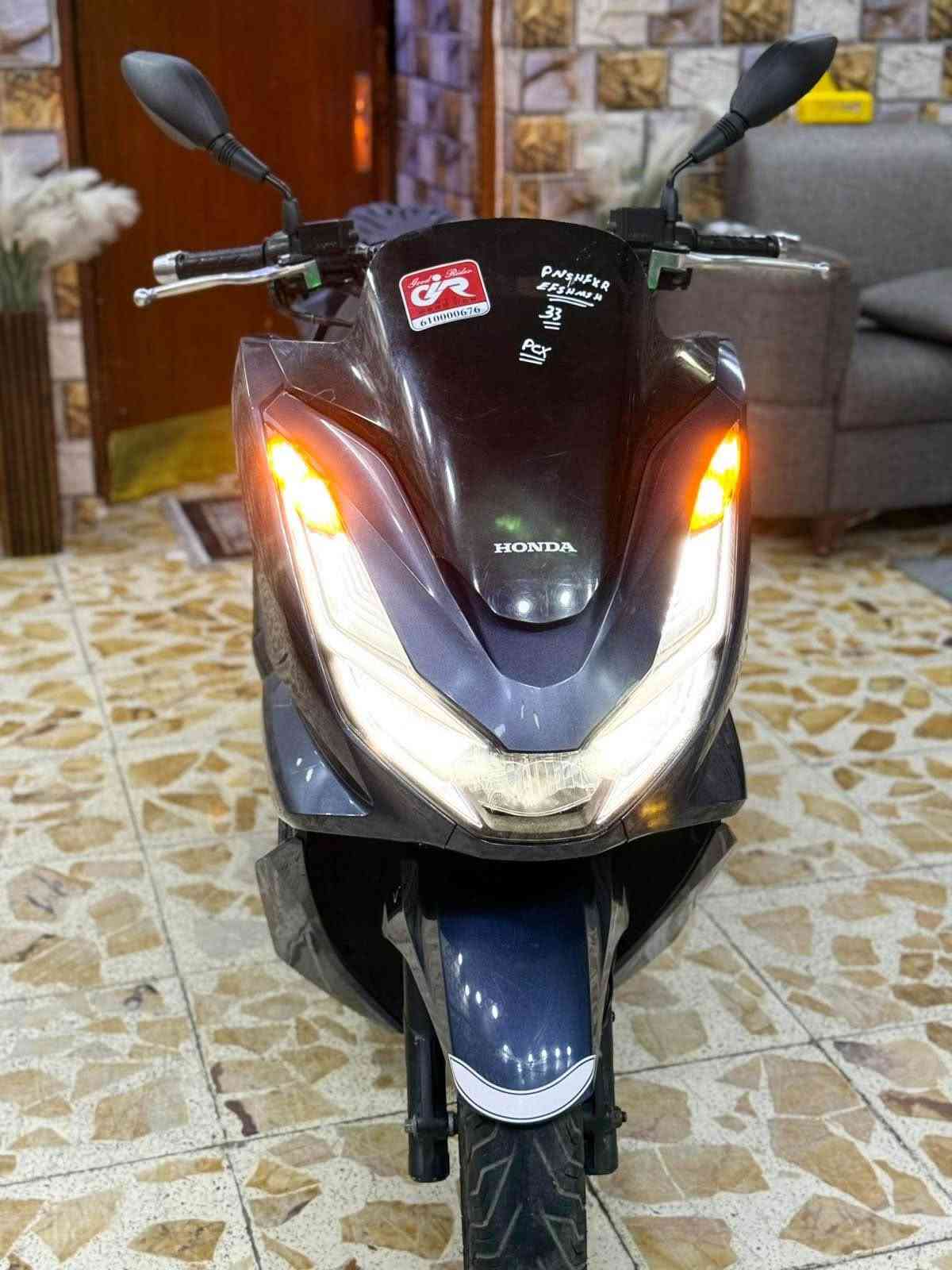 بي سي اكس • جيل الرابع • ١٦٠