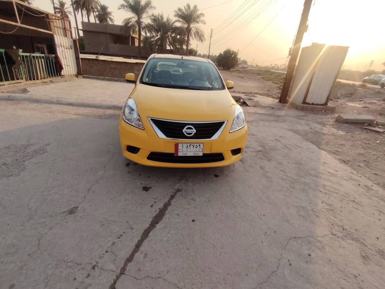 سني هندي ٢٠١٣ صبغ جديد مكينة جديدة صدر كامل جديد تبريد ثلج العنوان بغداد ***********
