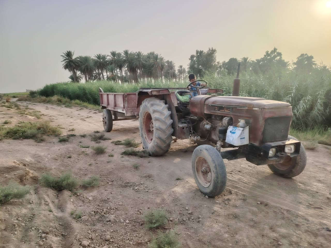 🚨 عنتر للبيع موديل 1973 🚨

🚛 عنتر للبيع، موديل 1973

مع عربانه 

🔹 جاهزة للعمل

🔹 مناسبة للنقل والاستخدام اليومي

💰 السعر: يُحدد عند الاتصال

📞 للاستفسار والتواصل: ***********

📍 الموقع: بلدروز – ديالى

للمهتمين، الاتصال على الرقم أعلاه.
