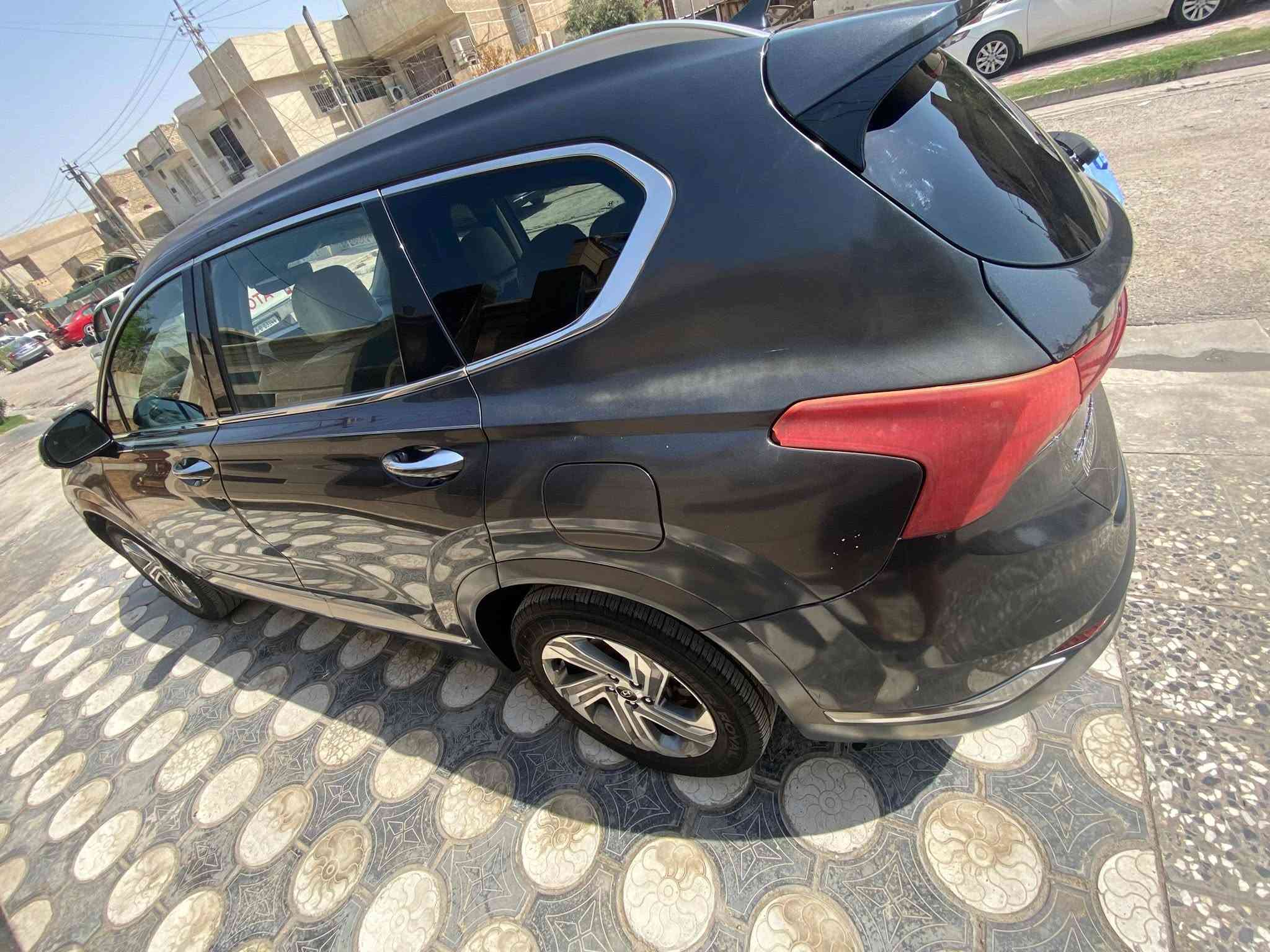 السلام عليكم
سنتافيا 2022 وارد امريكي حادثها جاملغ خلفي وجاملغ امامي قطعتين صبغ صور الحادث بالمشور
رقم اربيل ماشية 63 مايل
مكينه 2.5L
بصمه 
ابواب بصمه
تشغيل عن بعد 
سايد بريك بصمه
ايشاره مري
رادار امامي و خلفي 
كشنات جلد وكهرباء
كشن تدفئة 
تبريد قطعتين 
باب خلفي كهرباء
رقم الشاصي وصور الحدث موجوده مع الصور 
السعر 160
مكاني بغداد ***********
