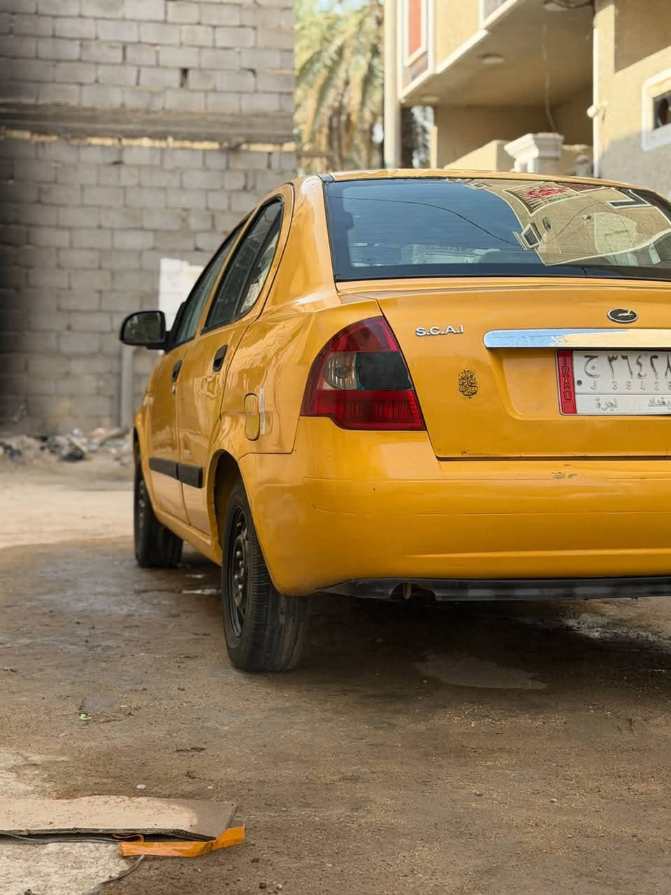 السلام عليكم سياره طيبه للبيع موديل 2015 رقم بغداد  مصفره هيئه و غرامات كير محرك حداديه تخم تاير بل باكيت سياره كلش نضيفه مال جناي سعر ٢٩و بيه مجال للشراي*********** مكان السياره كربلاء
