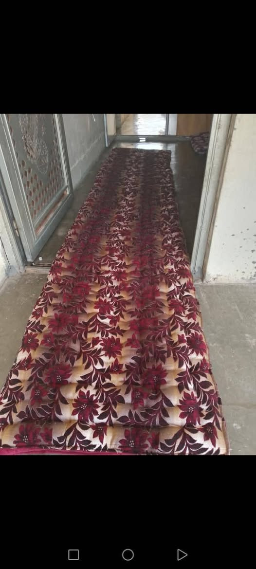 السلام عليكم يوجد خياطت جوادل حسب الطلبيه الخياطه مثل الي بل صوره للعلم تره احنه بس انخيط جوادل رجائآ لاتخابرني وتكلي بيش وبس تسئل وتعبني وتعبك تريد تخيط تشلع عيون العنوان الشرگاط بعاجه قرب المقبره وهله بل كرايب ***********
