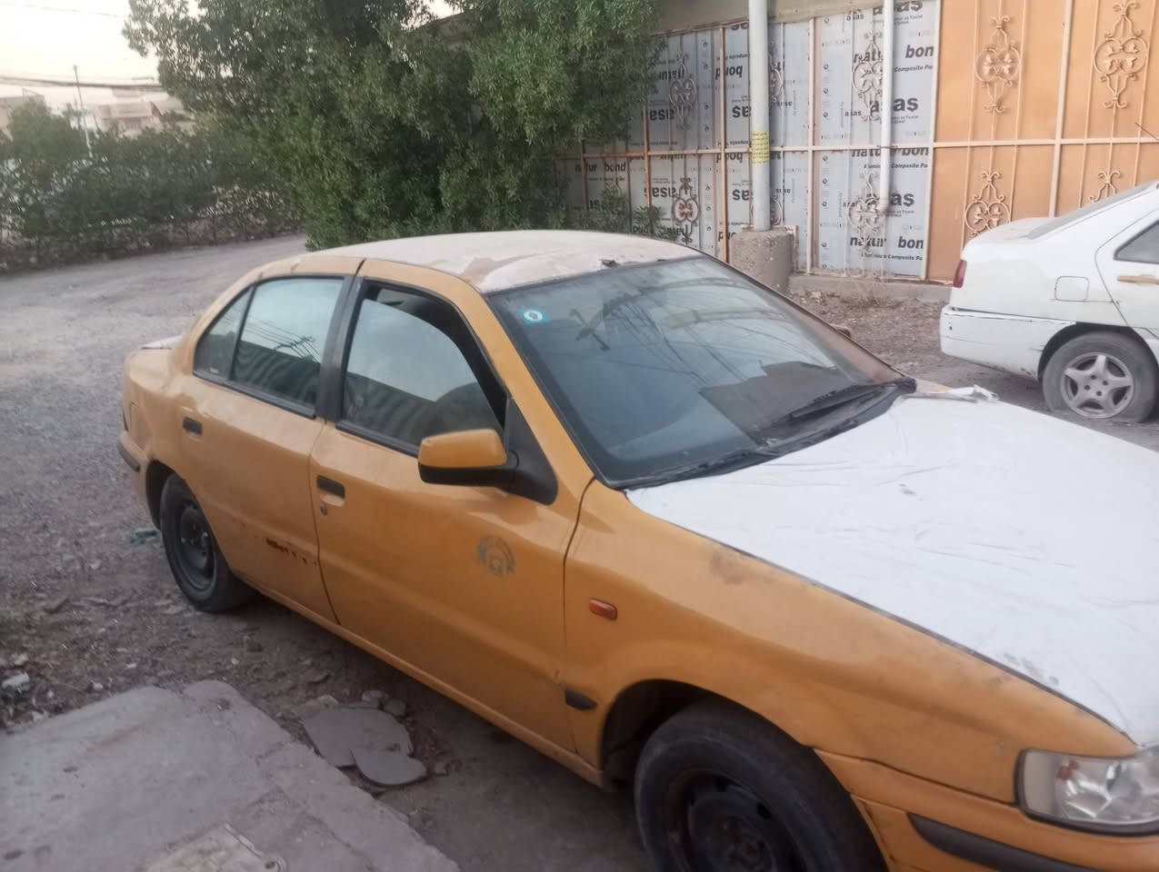 من رخصه مدير الكروب المحترم سلام عليكم للبيع سمند مديل 10 رقم بغداد انكليزي هزه جديد سنواية جديد تحويل مباشر للعنوان بغداد السعر 20  ***********
