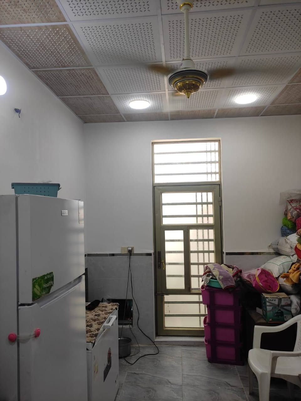 دار للبيع 100متر زراعي نيسان سكلة الكرعاوي وره مولدت صدام شارع 10متر غرفتين وصاله مطبخ  وستقبال وتخاريج البناء طابوق الأساس وسقف صب شركه الستفسار تصال ***********@
