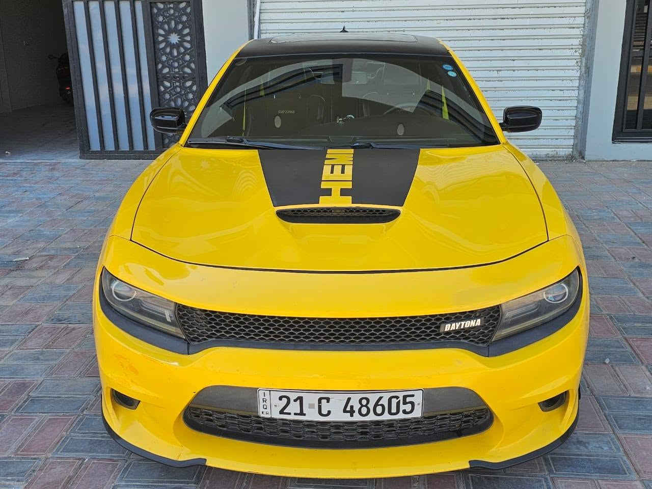 سلام عليكم سياره نوع جارجر لون ليمون 🍋اصل  2017سكات 6400فول مواصفات واحد عل واحد حادث امريكه جاملغات امامي سرقه بدون ايرباك وبدون دواخل وبلعراق بيه البابتين جه اليمنه اثر اشخوك وراشه  والباقي كفاله كير مكينه حداديه تخم تاير تبريد تدفىه تبريد ثلج مكفوله من الحادث والضرب والتبديل والفتح عده حادث امريكه العنوان كربلاء تحويل وكاله مباشر السعر 153وبيه مجال شي بسيط الهاتف *********** تحويل مباشر

