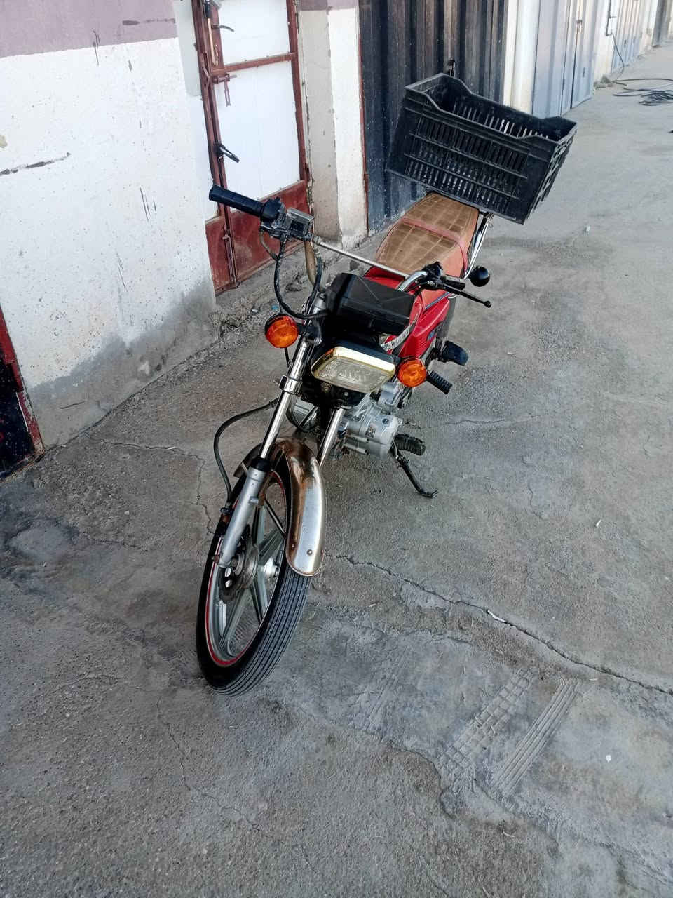 دراجه للبيع 22 مكانها هبهب نقصها باتري ***********
