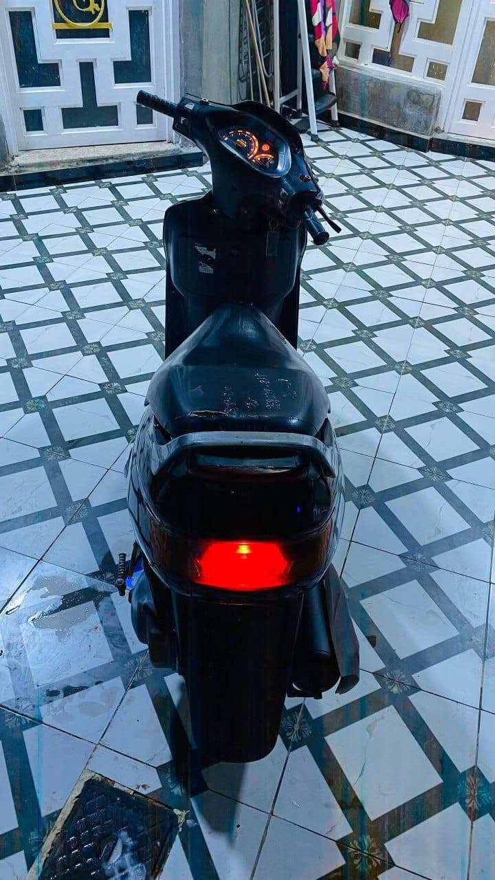 دراجه فراشه فحل للبيع رمبه
السعر 550 النضافه مثل ماموضح بل صوره كهربائيات كله شغاله مامفتوحه 

مكان ديوانيه قضاء المهناويه 

***********
