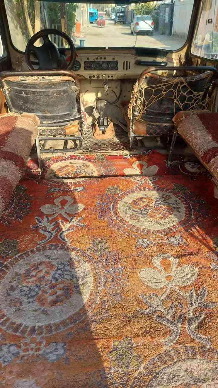 السلام عليكم للبيع واز ٨٨ بدون سياره جاهزه للشغل خير من الله زوج براويز سلايت اكسل فاره بريك دسك باور استيرن شاصي مكفول محرك وكير خير من الله مكفولات تخم تاير جديد باتري جديد الشراي يجي يكلب ويشوف بعينه مابيع عل التليفون يجي يكلب ويقتنع وبالخير عل ياخذها السعر ٤٢٥٠ وبيها مجال بسيط للإستفسار الاتصال بالرقم  ***********
