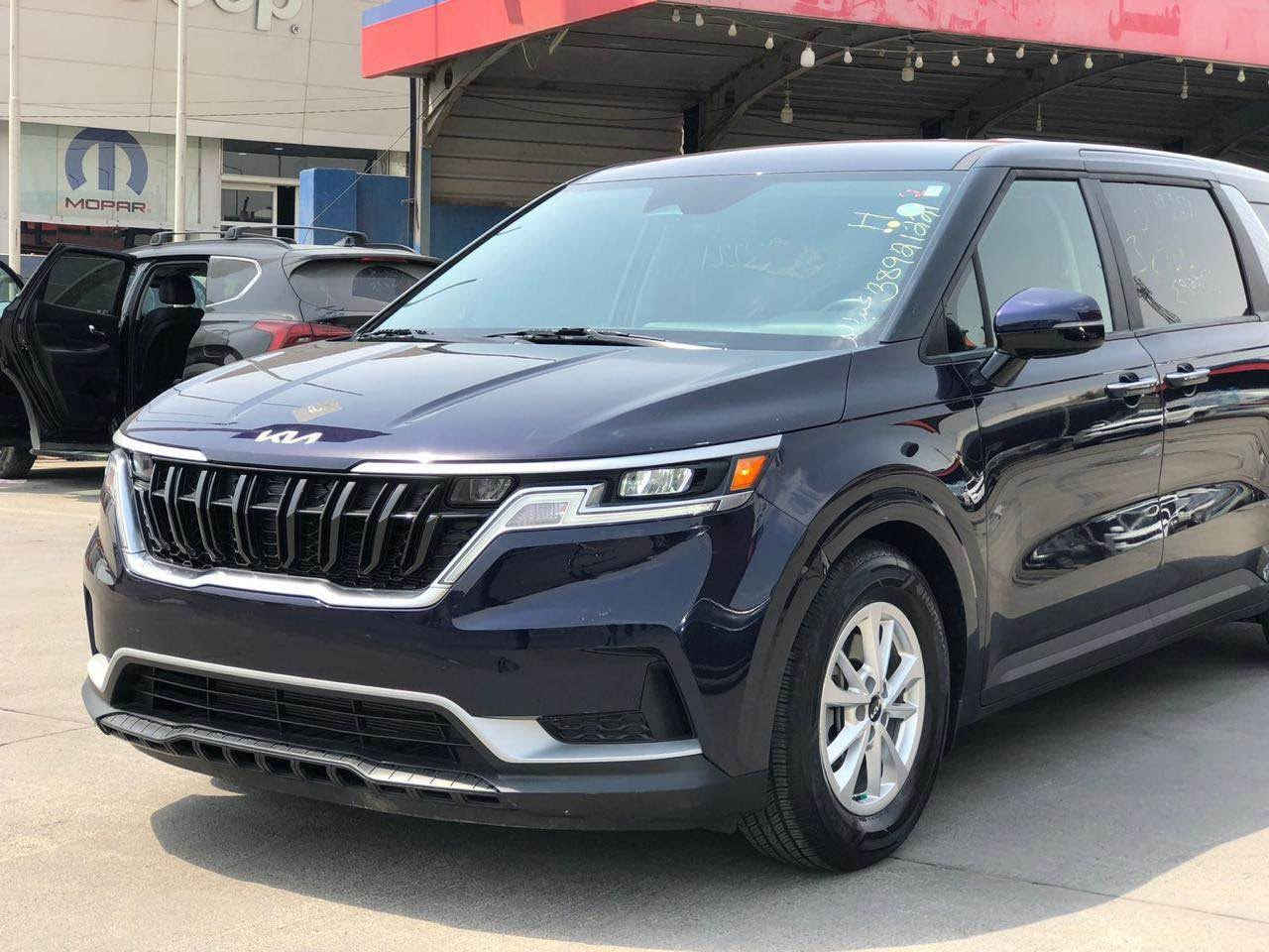 2022 KIA CARNIVAL, EX
للبيع كيا كرنفال وارد امريكي موديل 2022
حادث جاملغ خلفي سطحي

بجم بلادي على وضع الشركة رادتيرات تبريد وماء بلادي شواصي لغود مكفولة 

سعر 227 ورقة 

سيارة فئة EX

حجم محرك 3500

بصمة تشغيل وابواب بصمة وتشغيل عن بعد 

كشنات جلد 

كشن كهرباء

ابواب كهربائية مع صندوق كهرباء 

اشاير بالمري 

رادار نقطة عمياء تحديد مسار توقف ذاتي 

كامرة داخلي مع كامرة خلفي 

شاشة تاب حجم كبير 

تحكم تبريد شاشة لمس

تليفون شحن لاسلكي 

هاند بريك بصمة 

تبريد 3 قطع تحكم مركزي 

رقم اربيل ترقيم جديد 

مكان السيارة اربيل - معرض اربيل كارس
***********
*********** أربيل, العراق
